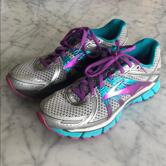 brooks mach 17 womens silver